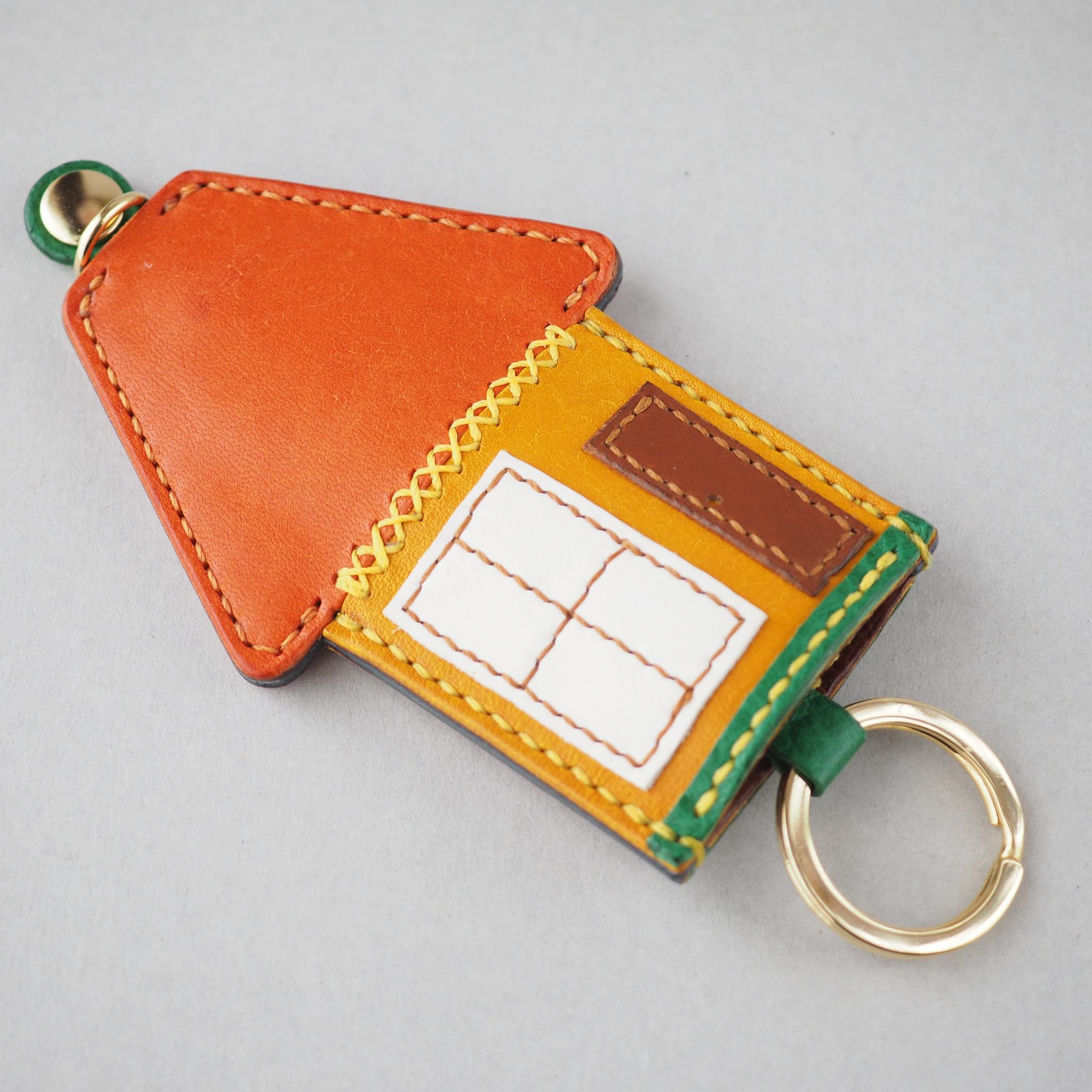 [受注制作] イタリアンレザーを使った「ハウス型キーケース」 | 3枚目