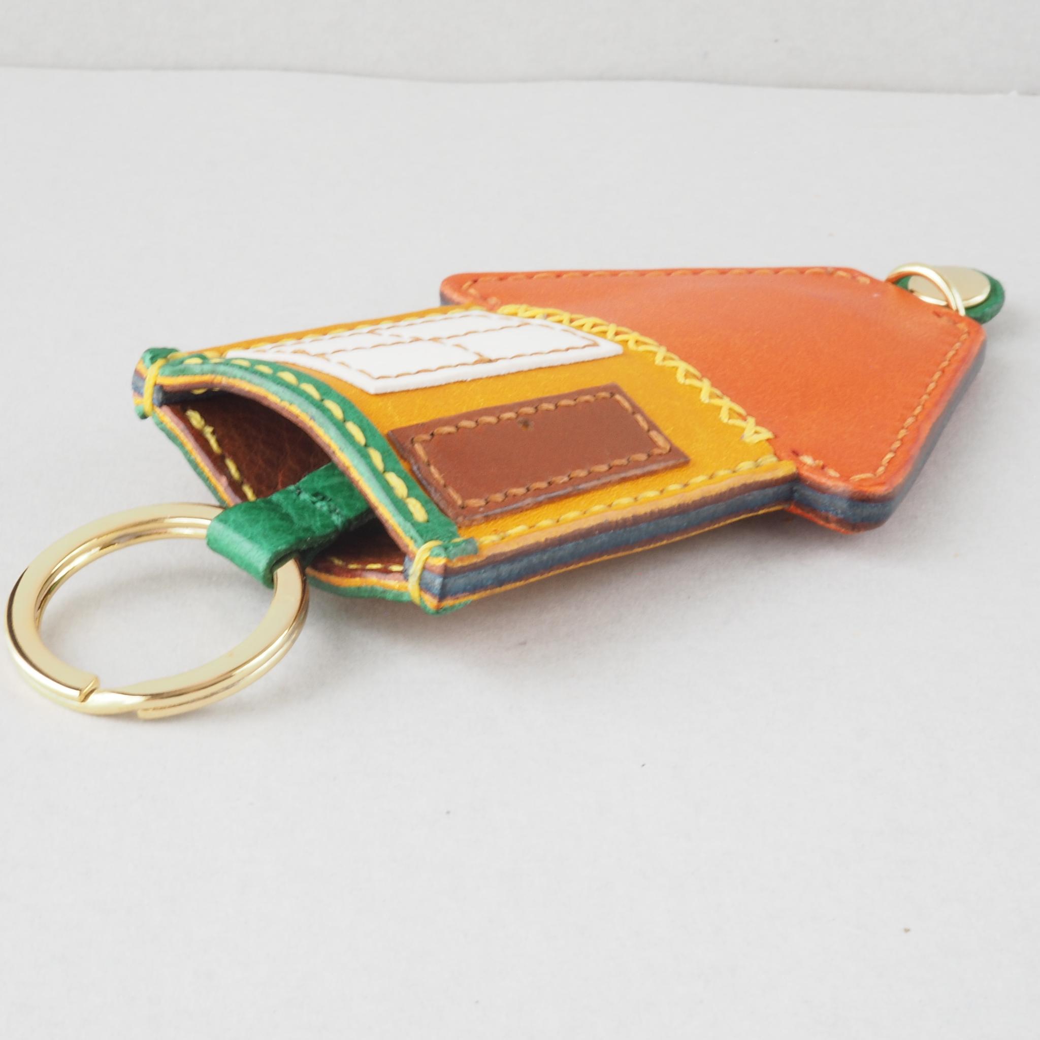 [受注制作] イタリアンレザーを使った「ハウス型キーケース」 | 5枚目