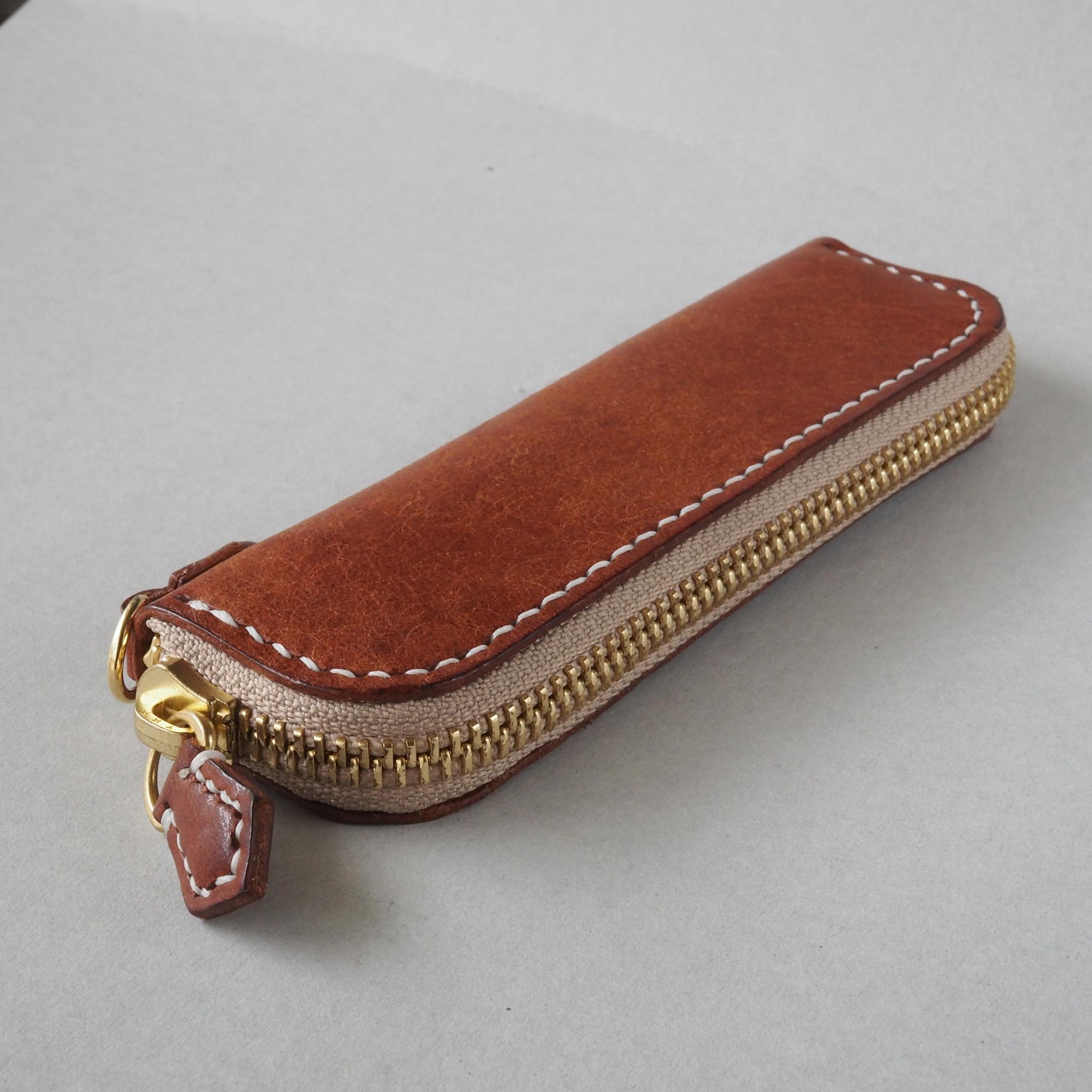 [受注制作]イタリアンレザー （マルゴー ブラウン）を使ったラウンドファスナー 回転式キーケース | 4枚目